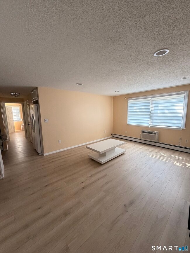 Photo - 265 Burritt St Unit 105