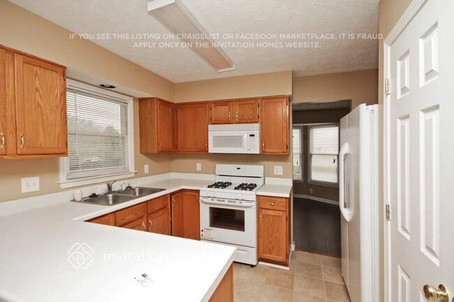 Photo - 3122 Dunlin Way