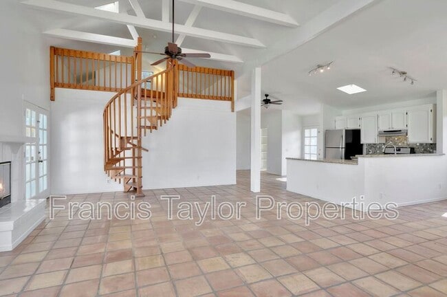 Photo - 1512 S Stage Coach Ln