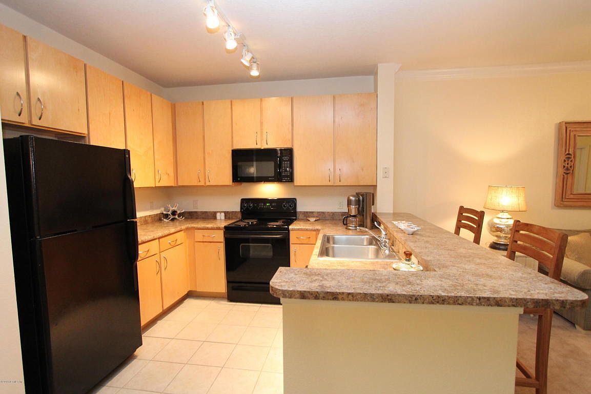 kitchen - 12700 Bartram Park Blvd Condo Unit 2017