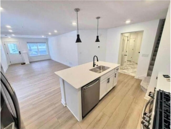 Photo - 14953 Archdale Ln