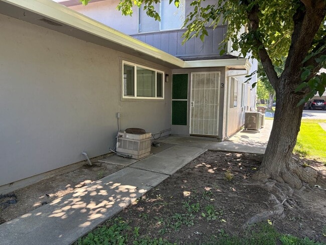 Photo - Beautifully maintained 2 bedroom condo Unidad 3