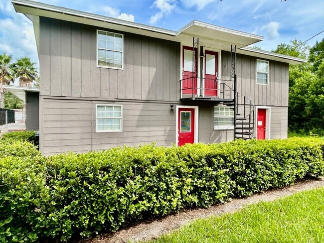 Photo - 306 Lake Millsite Rd E Apartment