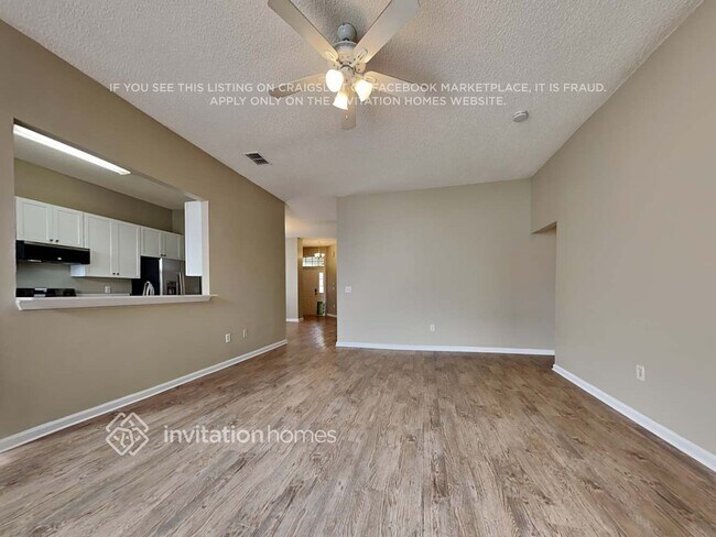 9564 Croxley Ct