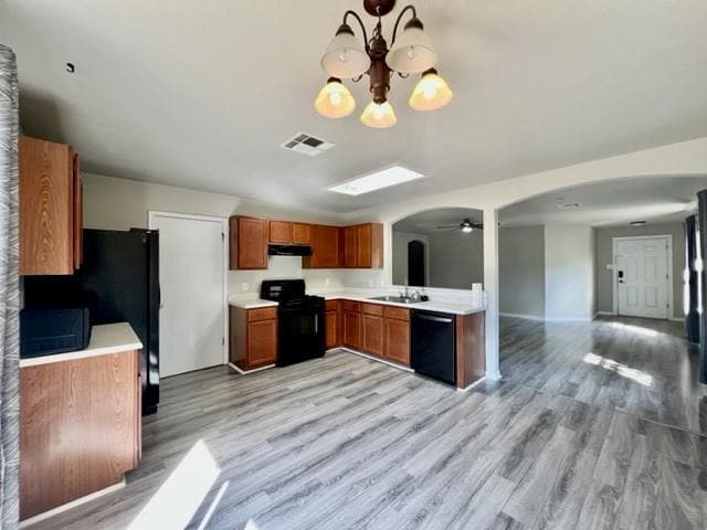 Photo - 112 Alexis Way