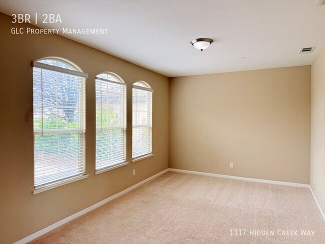 Photo - 1317 Hidden Creek Way