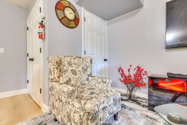 501 Clinton Ave Unit SI ID1592224P