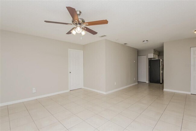 Photo - 5312 Wren St