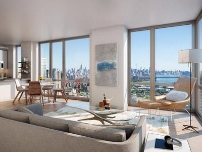 Building Photo - 0 bedroom in LONG ISLAND CITY NY 11101 Unit 9A Rental