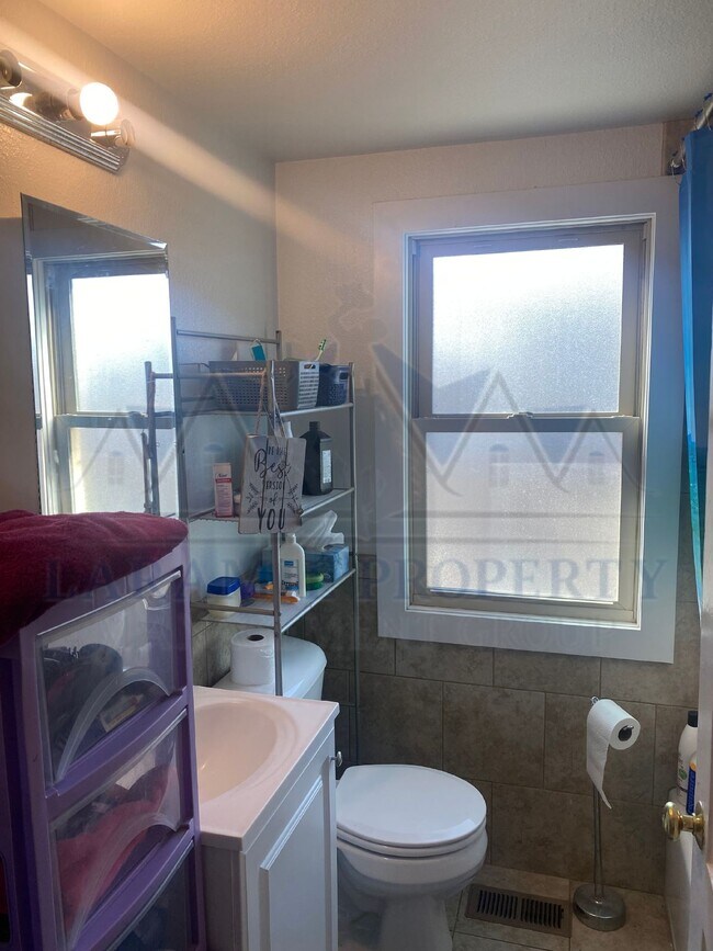 Photo - 3 Bedroom Home