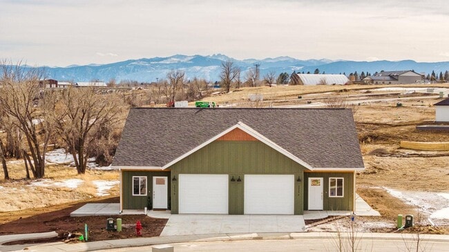 Building Photo - BRAND NEW 2 bed/  2 bath twin home with Ga... Unit A