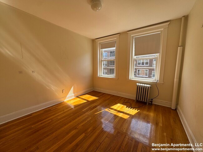 Photo - 8 Vinal St Unit 4