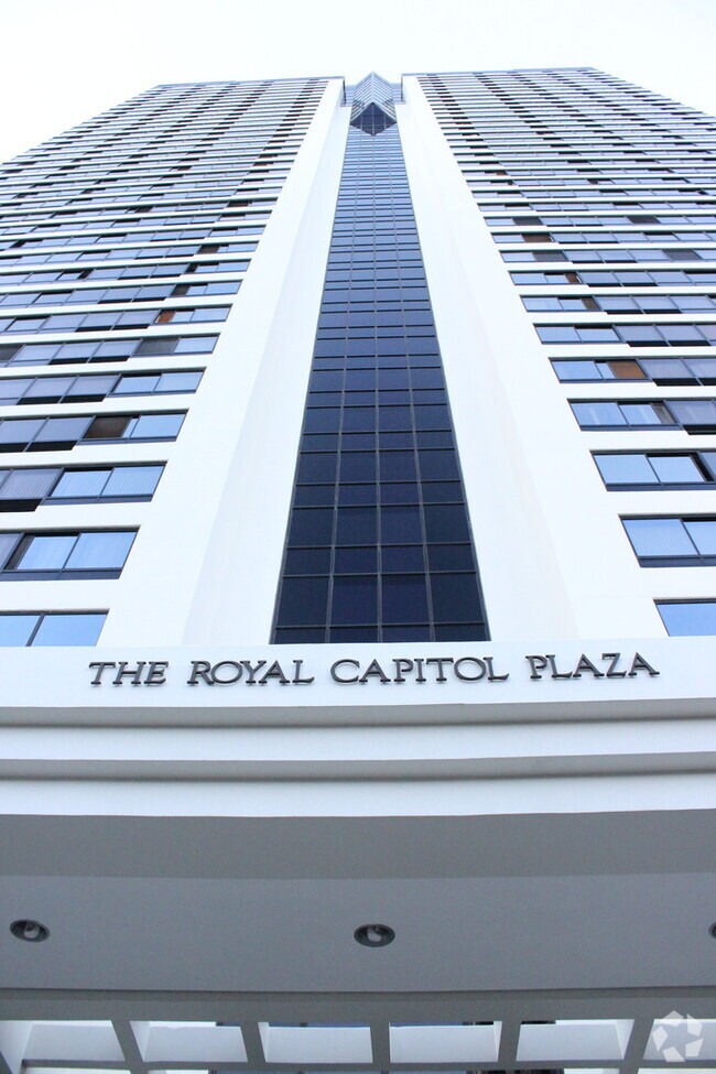 Building Photo - Royal Capitol Plaza - One bedroom, one bat... Rental