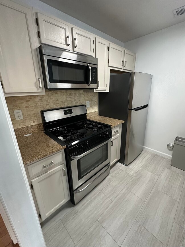 Photo - 21 Buttonwood St