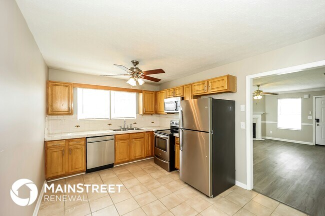 Photo - 265 Willow Springs Dr