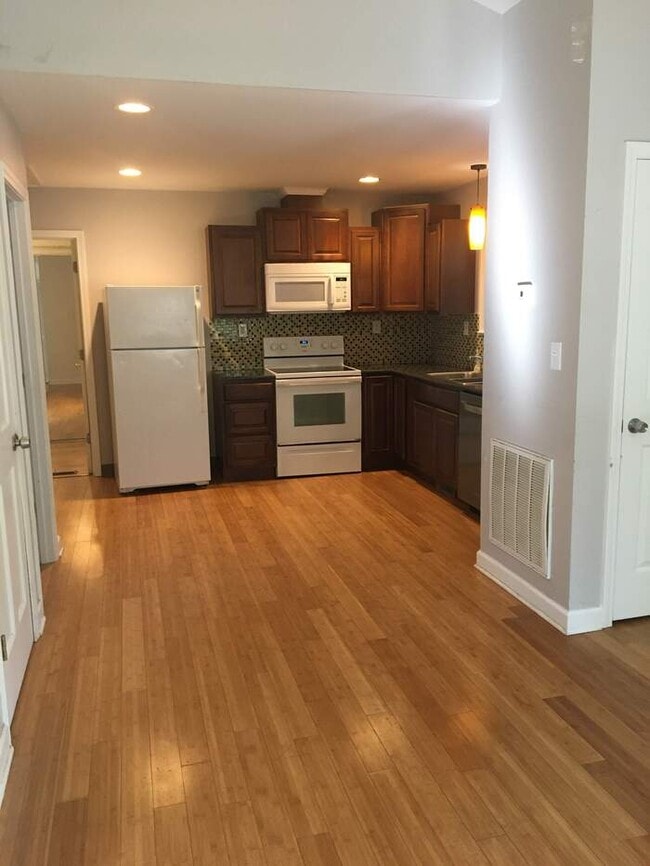 Photo - 3111 Stedman Dr