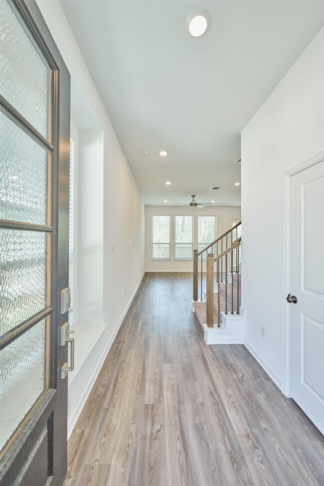 Photo - 519 Bristol Tide Ct