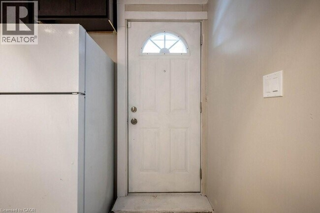 Photo - 34 Burn Pl Unité 5