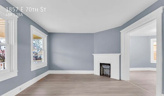 Photo - 1857 E 70th St