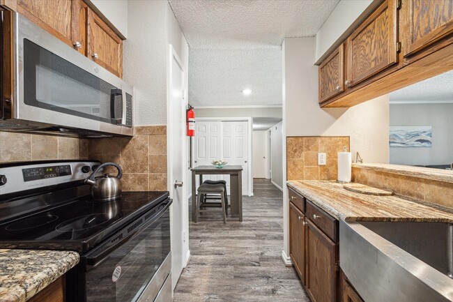 Photo - 1516 Bay Area Blvd Unit L8