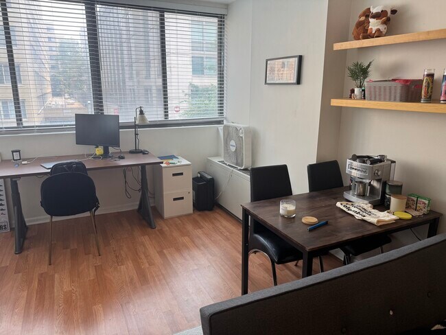 Photo - 522 21st St NW Unit 206