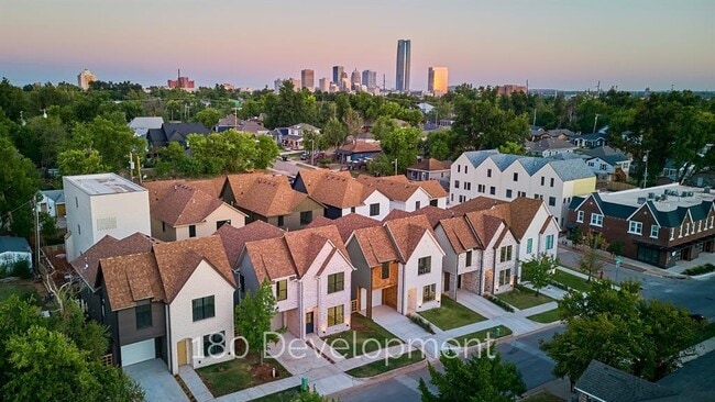 Photo - 1649 NW 12th St