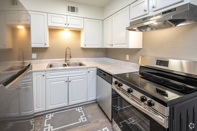 Interior Photo - Bayou Apartments