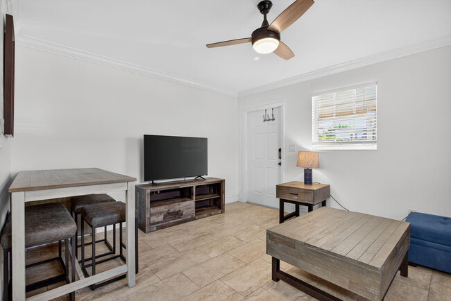 Photo - 3207 Marine Dr