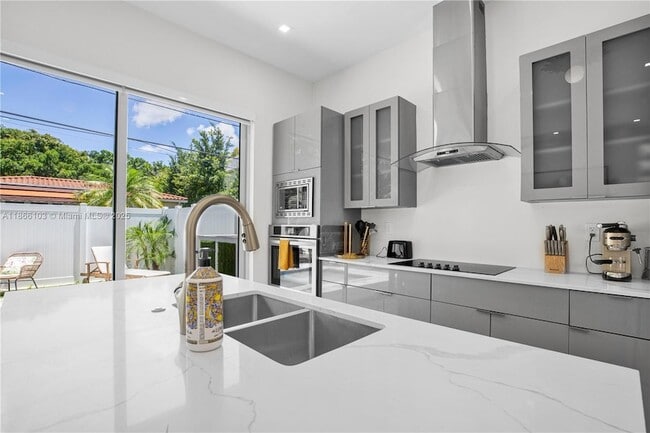 Photo - 3331 SW 29th Terrace