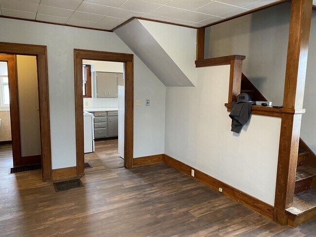 Photo - 1285 Lincoln Dr