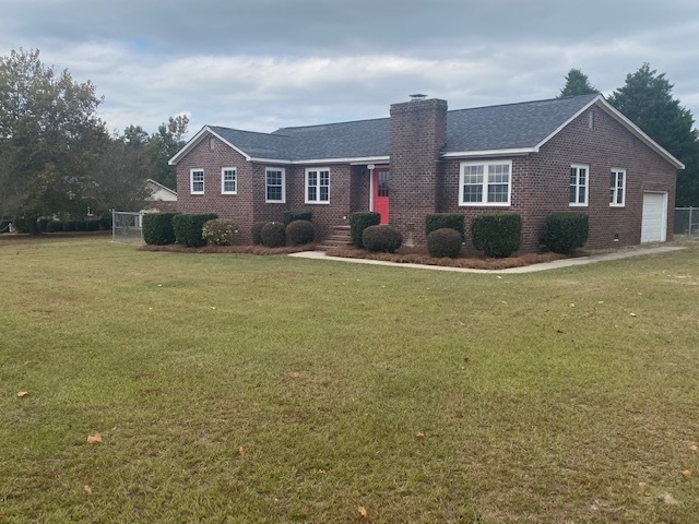 Large Farmhouse Type Home - 1050 Rawl Rd House