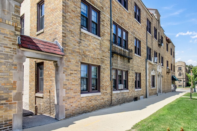 Building Photo - 3919 N Morris Blvd Unit 306