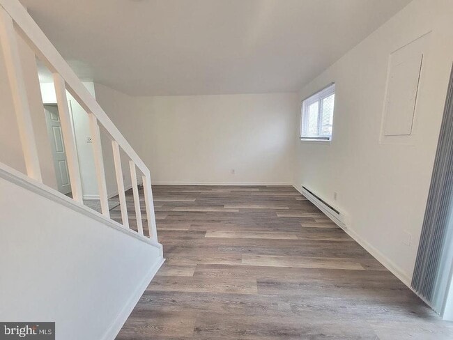 Building Photo - 59 Noble Rd