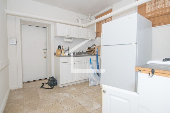 Photo - 2bed apartment in Allston available in 9/1/2026