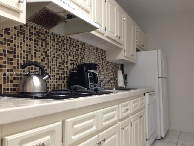 Photo - 100 Lincoln Rd Unidad 336