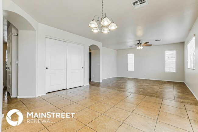 Photo - 38372 N Amy Ln