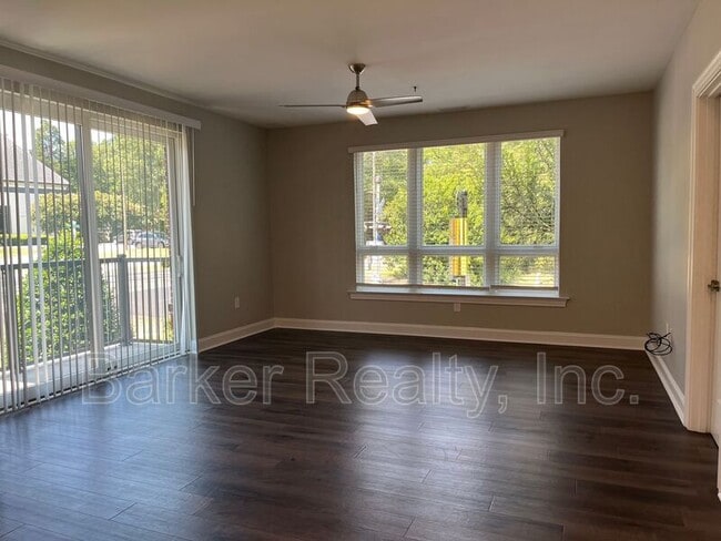 Building Photo - 414 S White St Unit 208