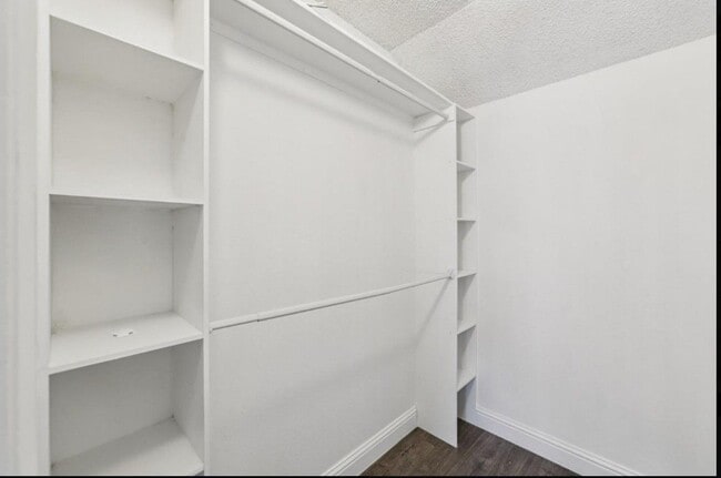 Photo - 1040 N Capitol Ave