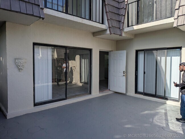 Photo - 1733 N Congress Ave