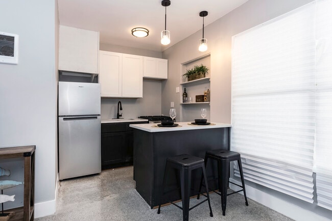 Photo - Wildwood Apartments