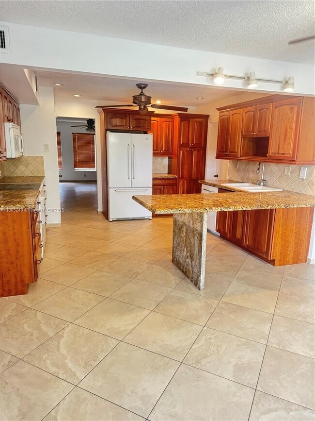 Photo - 3111 Coral Springs Dr Condo Unit 215