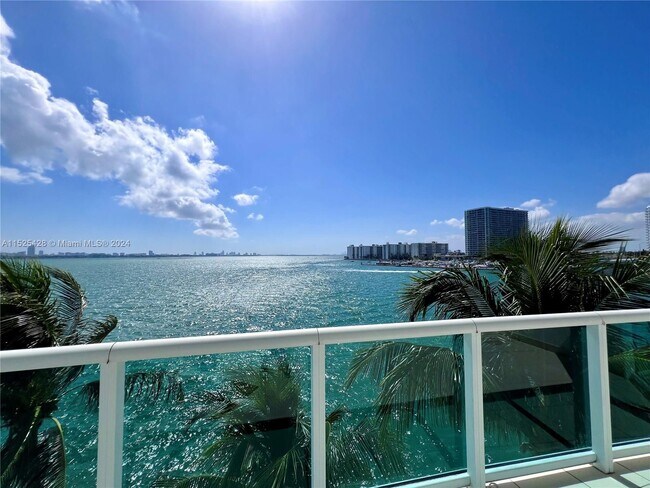 2000 Bay Dr Unit 409