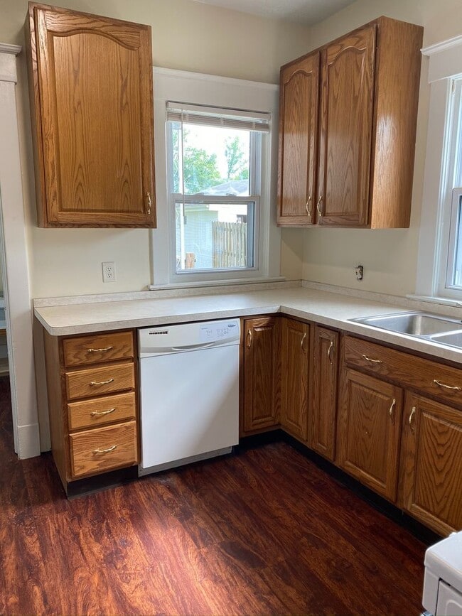 Photo - 326 E Liberty St