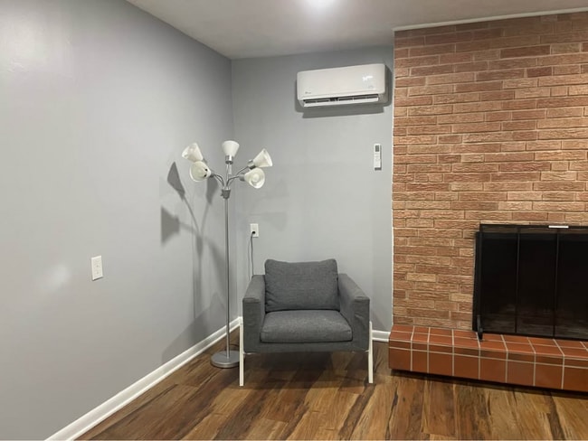 Photo - 4007 Aldington Dr