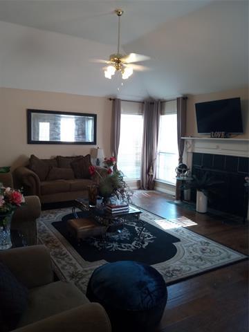 Photo - 3624 Banks Cir