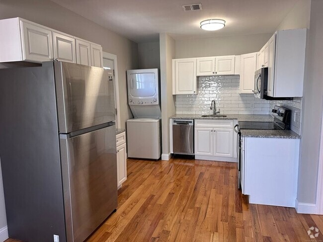 Building Photo - 41-43 Darina Place Rental