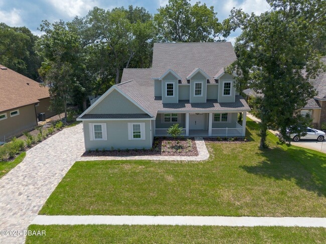 Building Photo - 6 Willow Trace Dr