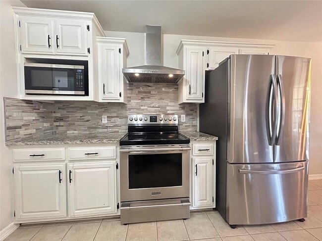 Photo - 1381 E Amber Dr