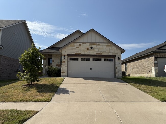 Building Photo - 3424 Aubree Katherine Dr Rental