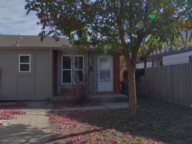 Building Photo - 1224 Richmond St